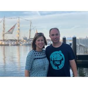 Meet your Posher, Carrie